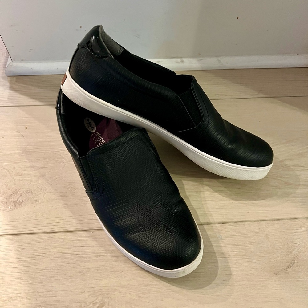 Dr. Scholl’s Black Slip-On Women’s Shoes Size 9.5